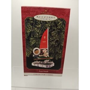 Hallmark Ornament Frosty Friends‎ #18 in series original box 1997 (433)